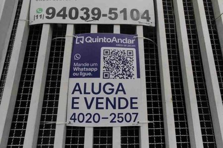 Casa à venda com 160m², 3 quartos e 2 vagas Casa à venda com 160m², 3 quartos e 2 vagasplaca