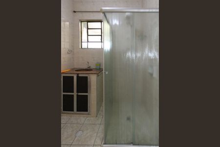 Casa à venda com 160m², 3 quartos e 2 vagas Casa à venda com 160m², 3 quartos e 2 vagasBanheiro da Suite