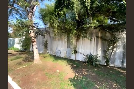 Casa para alugar com 949m², 4 quartos e 3 vagas