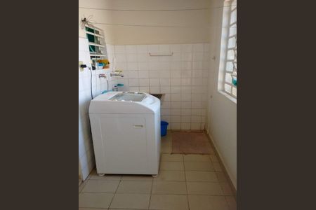 Casa à venda com 3 quartos, 100m² em Super Quadra Morumbi, São Paulo