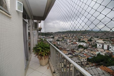 Apartamento à venda com 105m², 3 quartos e 1 vagaVaranda 