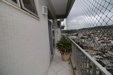 Apartamento à venda com 105m², 3 quartos e 1 vagaVaranda 