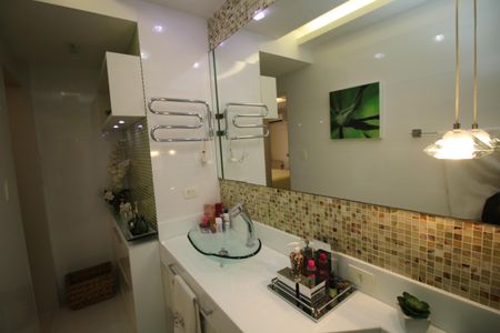 Apartamento à venda com 105m², 3 quartos e 1 vagaBanheiro da Suíte 1