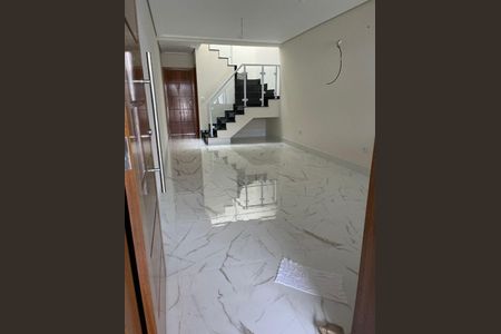 Casa à venda com 3 quartos, 160m² em Parque Sao Domingos, São Paulo