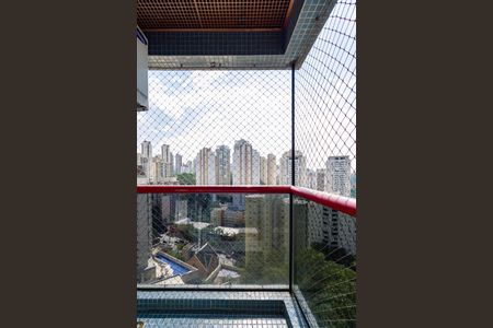 Apartamento à venda com 145m², 3 quartos e 3 vagas Apartamento à venda com 145m², 3 quartos e 3 vagasSacada Suíte