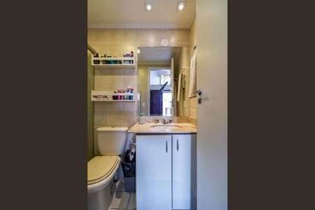 Apartamento à venda com 145m², 3 quartos e 3 vagas Apartamento à venda com 145m², 3 quartos e 3 vagasBanheiro Suíte