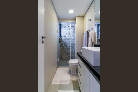 Apartamento à venda com 145m², 3 quartos e 3 vagas Apartamento à venda com 145m², 3 quartos e 3 vagasBanheiro Social