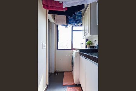 Apartamento à venda com 145m², 3 quartos e 3 vagas Apartamento à venda com 145m², 3 quartos e 3 vagasÁrea de Serviço