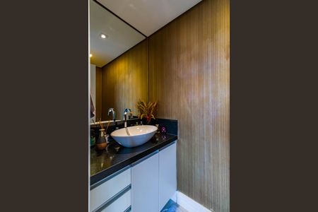 Apartamento à venda com 145m², 3 quartos e 3 vagas Apartamento à venda com 145m², 3 quartos e 3 vagasLavabo