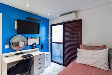 Apartamento à venda com 145m², 3 quartos e 3 vagas Apartamento à venda com 145m², 3 quartos e 3 vagasQuarto 1