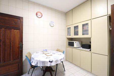 Casa à venda com 142m², 3 quartos e 3 vagasCopa