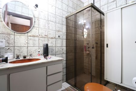 Casa à venda com 142m², 3 quartos e 3 vagasBanheiro da Suíte