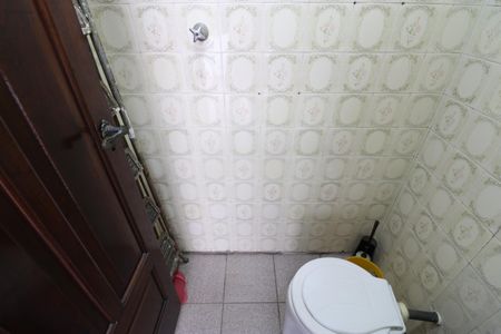 Casa à venda com 142m², 3 quartos e 3 vagasBanheiro de serviço