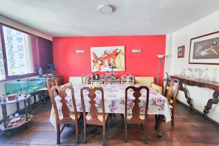 Apartamento à venda com 173m², 4 quartos e 1 vaga Apartamento à venda com 173m², 4 quartos e 1 vagaSala