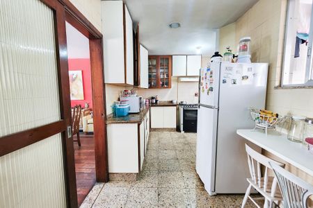 Apartamento à venda com 173m², 4 quartos e 1 vaga Apartamento à venda com 173m², 4 quartos e 1 vagaCozinha