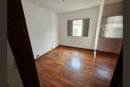 Casa à venda com 223m², 5 quartos e 4 vagas Casa à venda com 223m², 5 quartos e 4 vagasQuarto 1