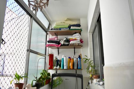 Apartamento à venda com 95m², 3 quartos e 2 vagas Apartamento à venda com 95m², 3 quartos e 2 vagasÁrea de Serviço