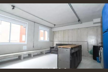 Apartamento à venda com 35m², 1 quarto e sem vaga