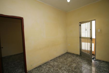 Casa à venda com 110m², 2 quartos e sem vagaSala