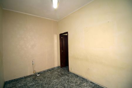 Casa à venda com 110m², 2 quartos e sem vagaSala