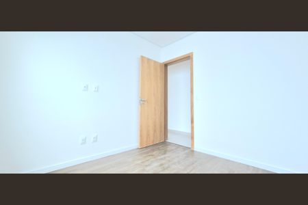 Casa à venda com 180m², 3 quartos e 2 vagasQuarto 2