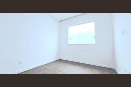 Casa à venda com 180m², 3 quartos e 2 vagasQuarto 2