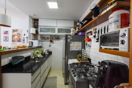 Apartamento à venda com 164m², 4 quartos e 1 vaga Apartamento à venda com 164m², 4 quartos e 1 vagaCozinha
