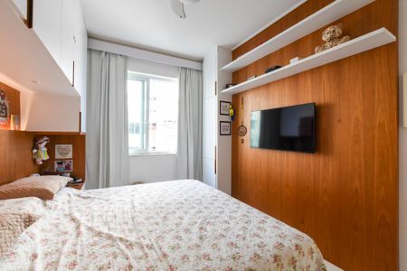 Apartamento à venda com 164m², 4 quartos e 1 vaga Apartamento à venda com 164m², 4 quartos e 1 vagaQuarto 3