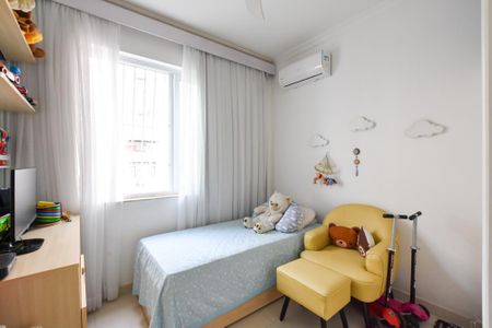 Apartamento à venda com 164m², 4 quartos e 1 vaga Apartamento à venda com 164m², 4 quartos e 1 vagaQuarto 2