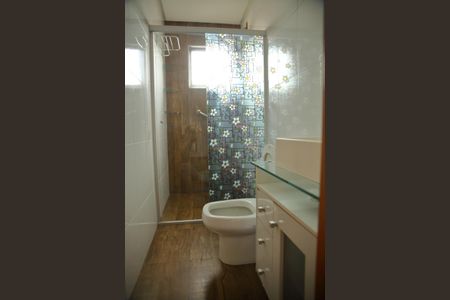 Apartamento à venda com 77m², 2 quartos e 1 vagaBanheiro