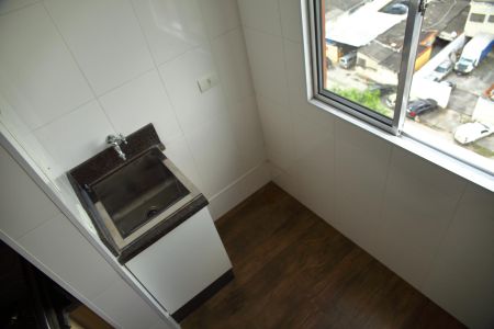 Apartamento à venda com 77m², 2 quartos e 1 vagaÁrea de Serviço