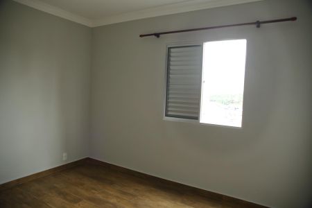 Apartamento à venda com 77m², 2 quartos e 1 vagaQuarto 2