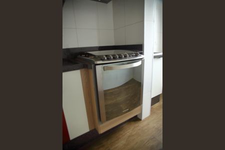 Apartamento à venda com 77m², 2 quartos e 1 vagaCozinha - Detalhe