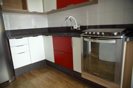 Apartamento à venda com 77m², 2 quartos e 1 vagaCozinha - Armários