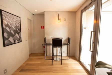 Apartamento à venda com 62m², 2 quartos e 1 vaga Apartamento à venda com 62m², 2 quartos e 1 vagaÁrea comum