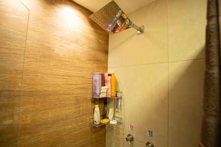 Apartamento à venda com 62m², 2 quartos e 1 vaga Apartamento à venda com 62m², 2 quartos e 1 vagaBanheiro da Suíte