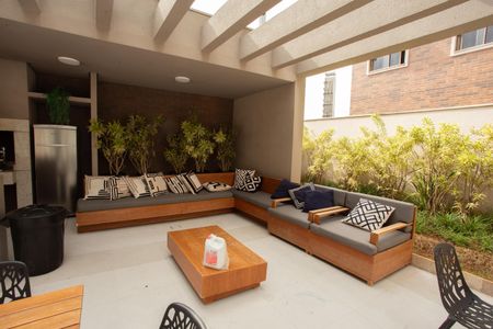 Apartamento à venda com 62m², 2 quartos e 1 vaga Apartamento à venda com 62m², 2 quartos e 1 vagaÁrea comum - Churrasqueira