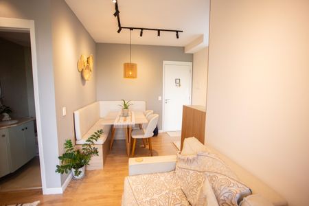 Apartamento à venda com 62m², 2 quartos e 1 vaga Apartamento à venda com 62m², 2 quartos e 1 vagaSala