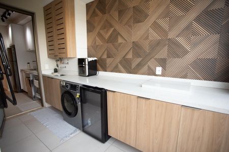 Apartamento à venda com 62m², 2 quartos e 1 vaga Apartamento à venda com 62m², 2 quartos e 1 vagaÁrea de Serviço