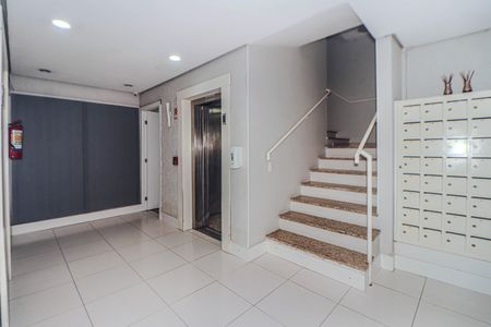 Apartamento à venda com 79m², 2 quartos e 2 vagas Apartamento à venda com 79m², 2 quartos e 2 vagasHall de entrada