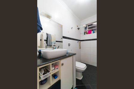 Apartamento à venda com 76m², 3 quartos e 1 vaga Apartamento à venda com 76m², 3 quartos e 1 vagaBanheiro