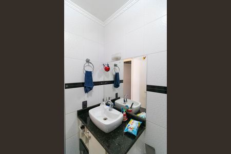 Apartamento à venda com 76m², 3 quartos e 1 vaga Apartamento à venda com 76m², 3 quartos e 1 vagaBanheiro