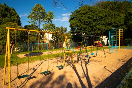 Apartamento à venda com 76m², 3 quartos e 1 vaga Apartamento à venda com 76m², 3 quartos e 1 vagaÁrea comum - Playground