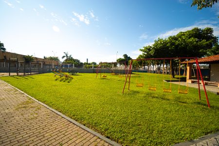 Apartamento à venda com 76m², 3 quartos e 1 vaga Apartamento à venda com 76m², 3 quartos e 1 vagaÁrea comum - Playground