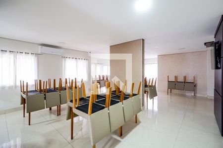 Apartamento à venda com 47m², 2 quartos e 1 vagaCondomínio - Salão de Festas 