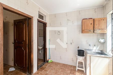 Casa à venda com 262m², 4 quartos e 2 vagas Casa à venda com 262m², 4 quartos e 2 vagasÁrea de Serviço