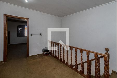 Casa à venda com 262m², 4 quartos e 2 vagas Casa à venda com 262m², 4 quartos e 2 vagasHall dos banheiros