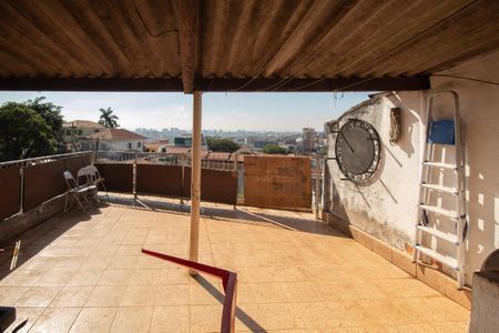 Casa à venda com 200m², 3 quartos e 1 vaga Casa à venda com 200m², 3 quartos e 1 vagaVaranda 1
