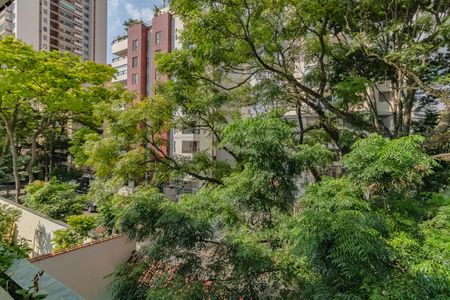 Casa à venda com 484m², 5 quartos e 6 vagas Casa à venda com 484m², 5 quartos e 6 vagasvista quarto 8