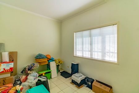 Casa à venda com 484m², 5 quartos e 6 vagas Casa à venda com 484m², 5 quartos e 6 vagasQuarto 2